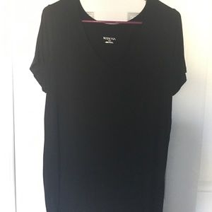 Women’s loose tee